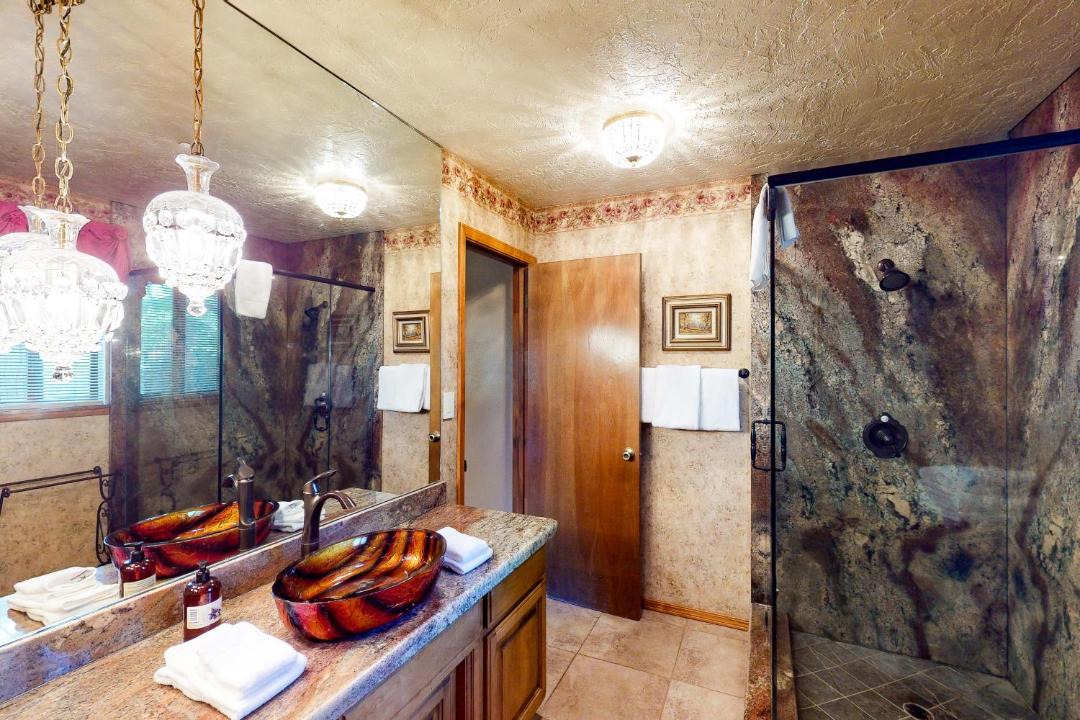 Photo of Livingroom in Bass Lake