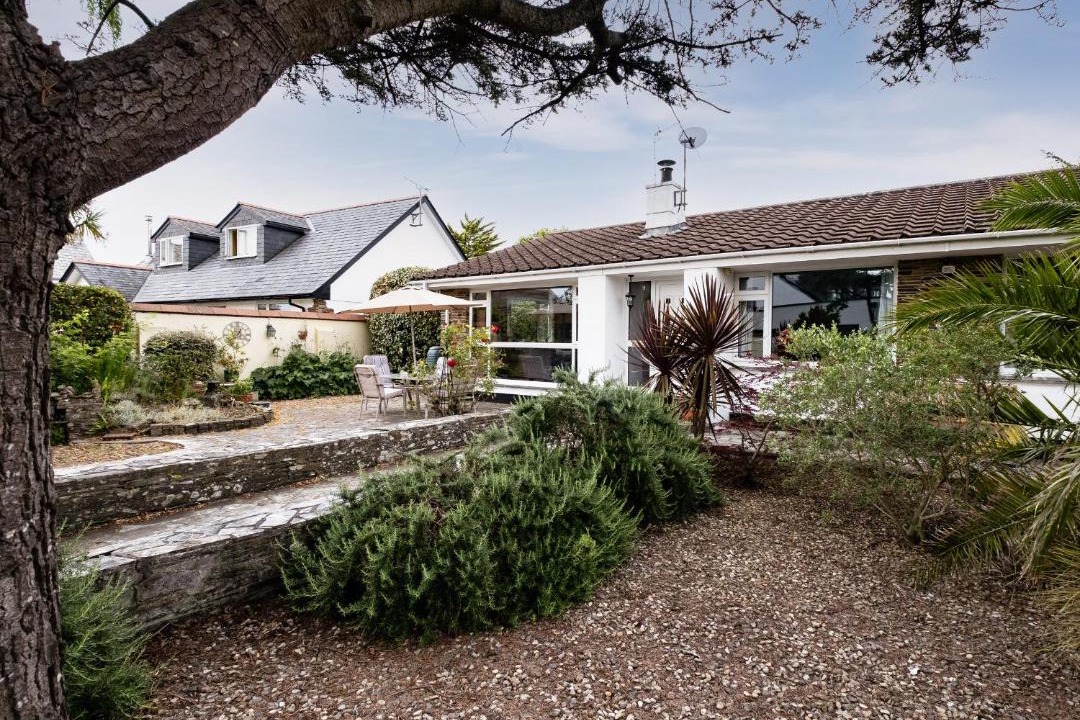 Photo of Others in Rock