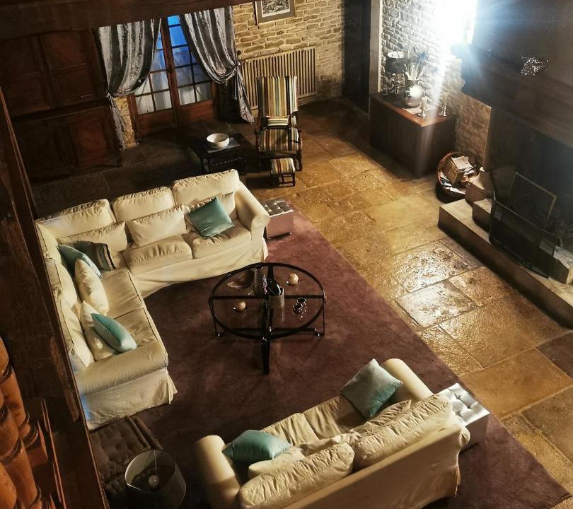 Photo of Livingroom in Isomes