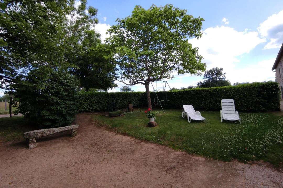 Photo of Others in Andelaroche