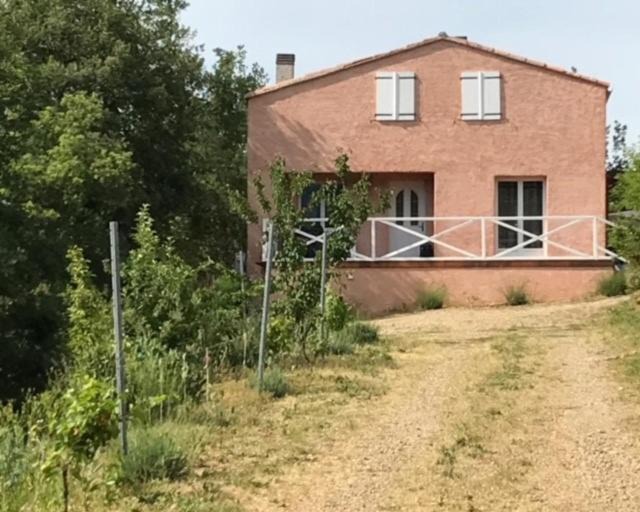 Photo of Buildings in Quillan