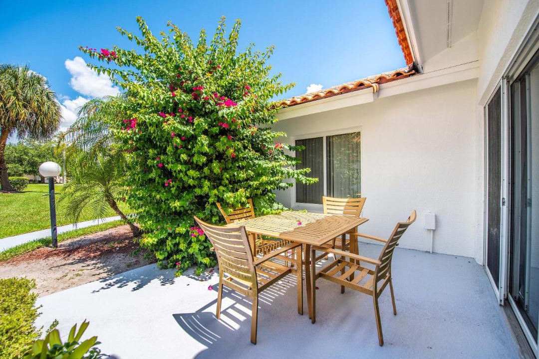 Photo of Patio Balcony in Groveland