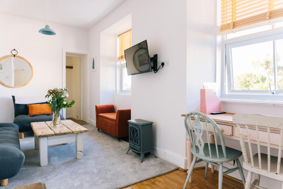 Photo of Others in Longrock