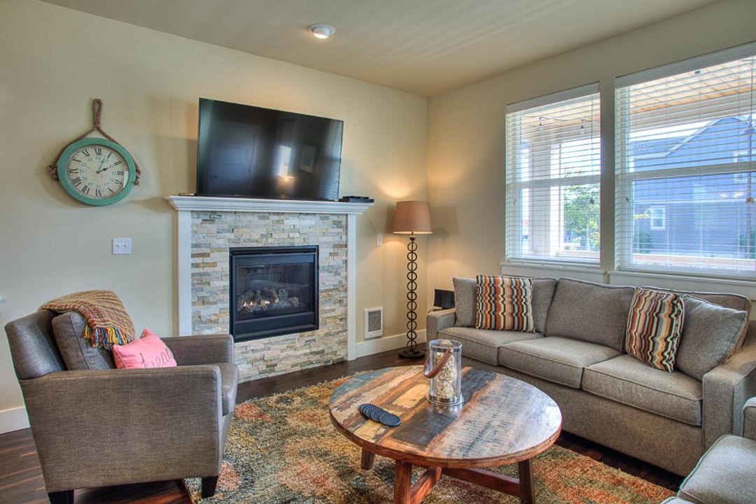Photo of Livingroom in Ocean Shores