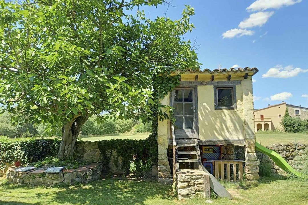 Photo of Others in Maia de Montcal