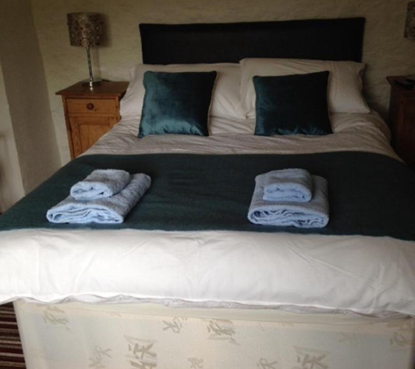 Photo of Bedroom in Burford