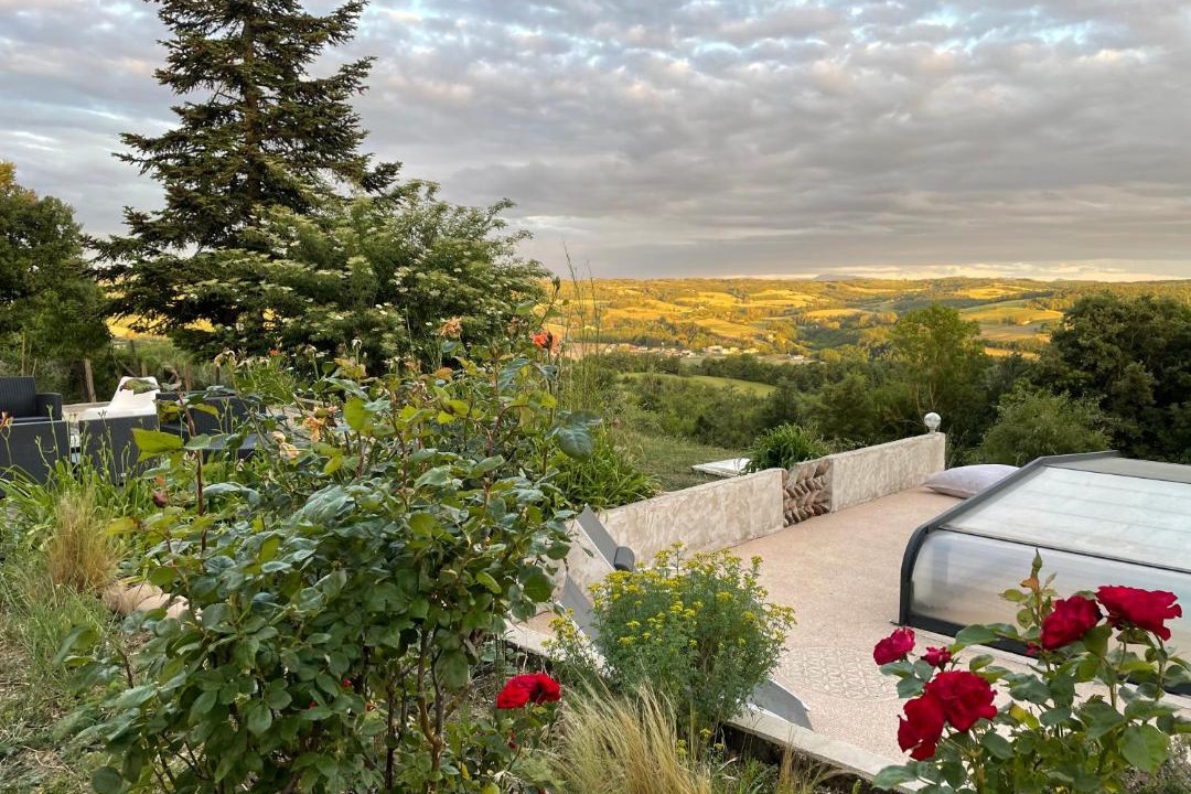 Photo of Others in Hauterives