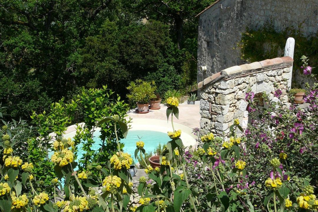 Photo of Others in Beauville