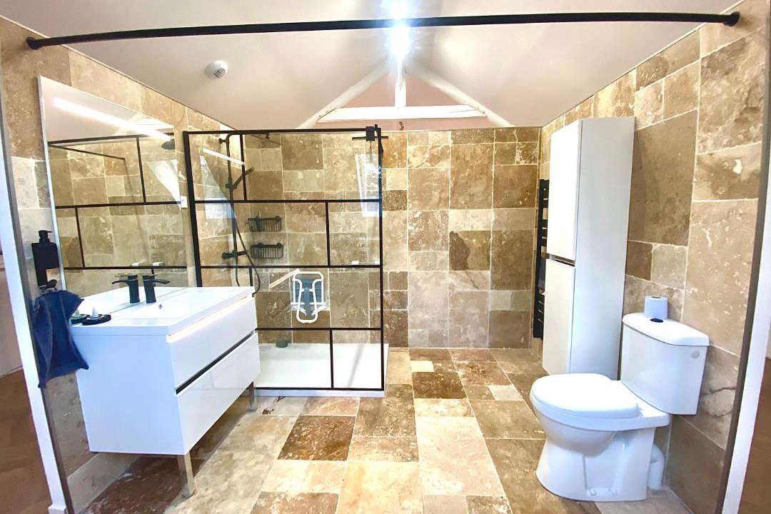 Photo of Bathroom in Emanville