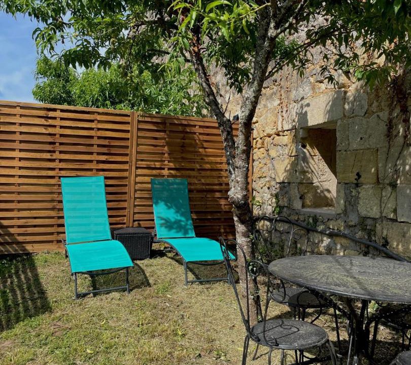 Photo of Others in Pugnac