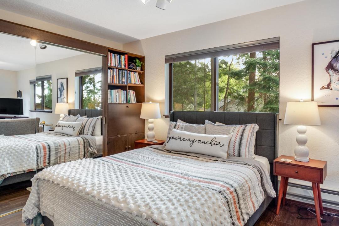 Photo of Others in Coupeville