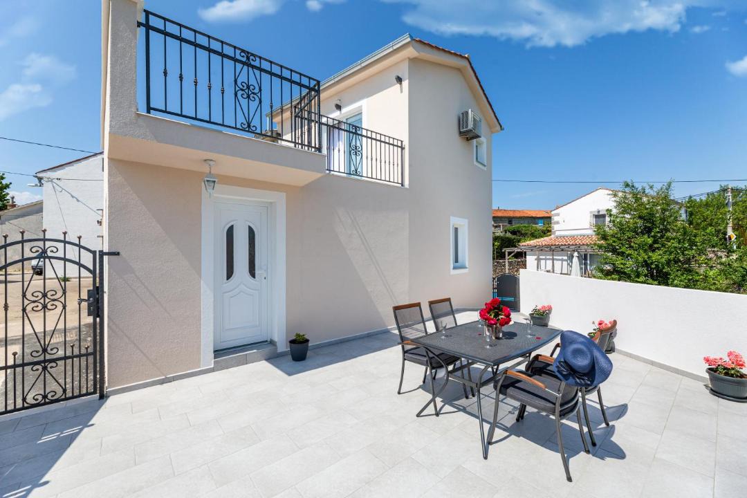 Photo of Patio Balcony in Milohnici