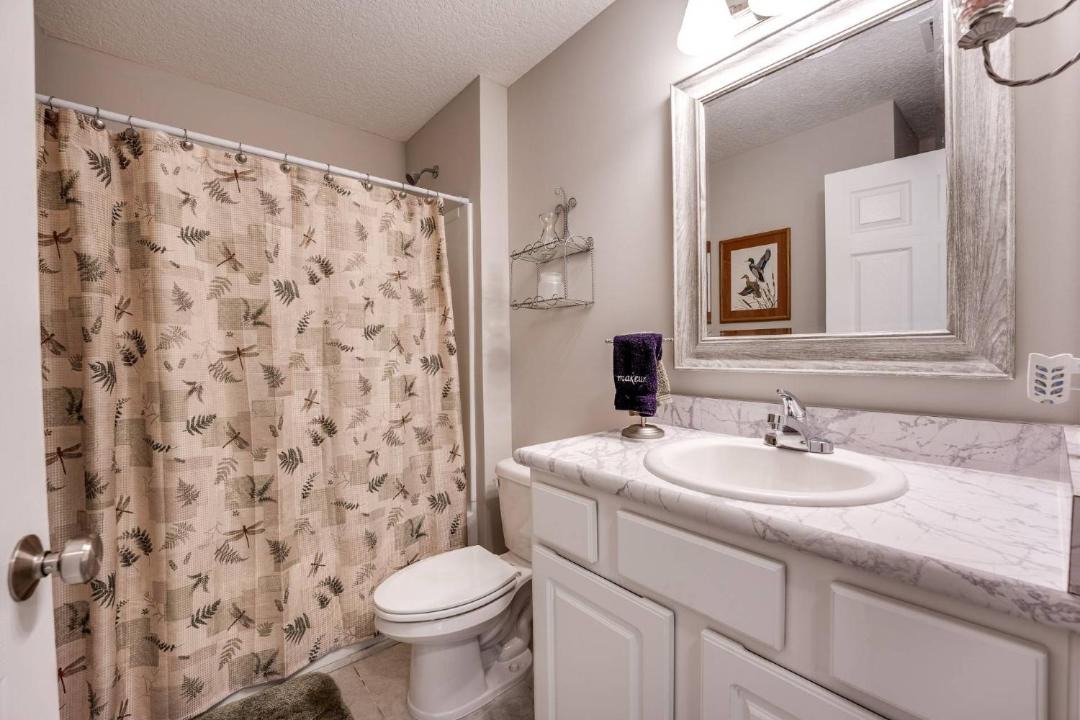 Photo of Bathroom in Lakeside