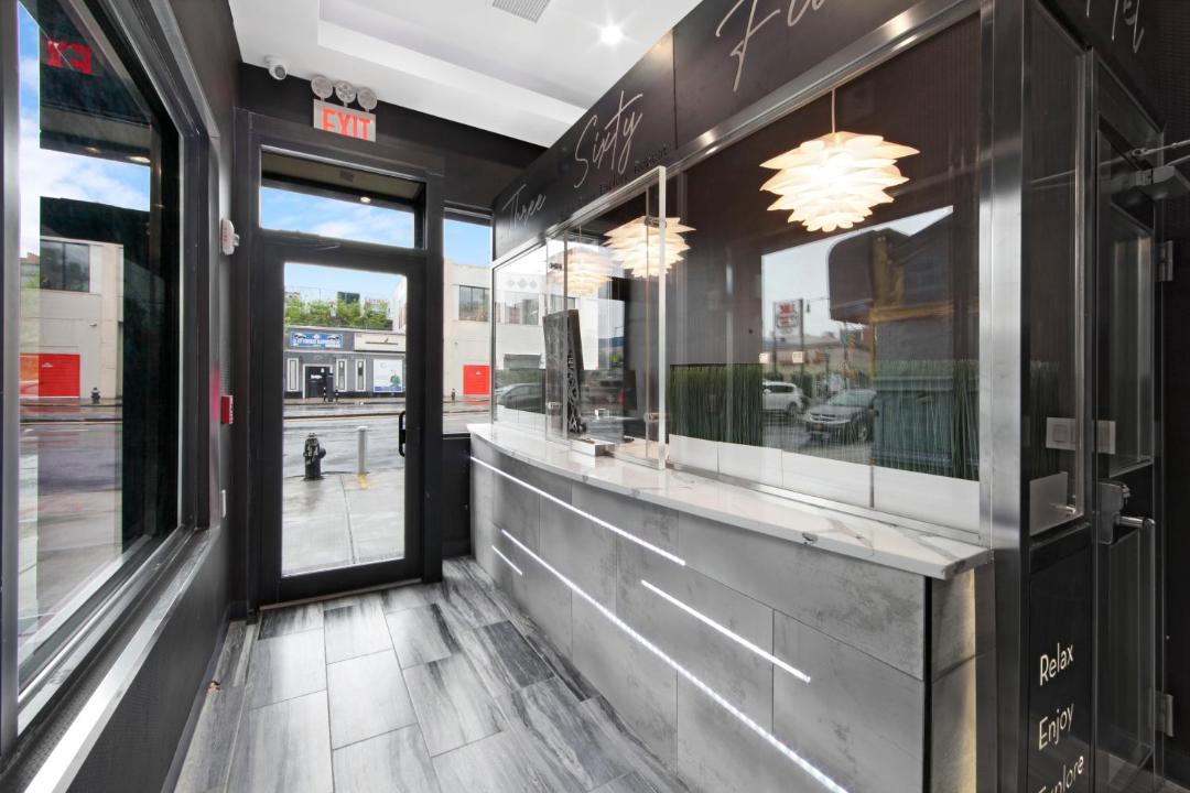 Photo of Others in Mott Haven