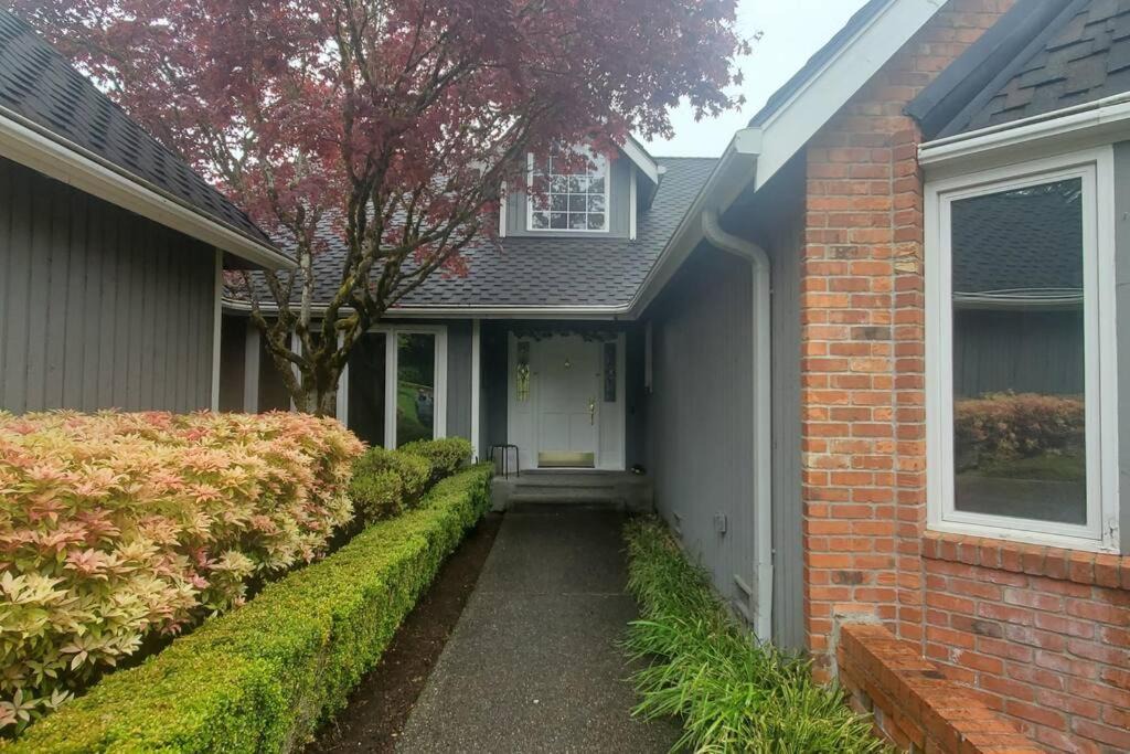 Photo of Buildings in Sammamish