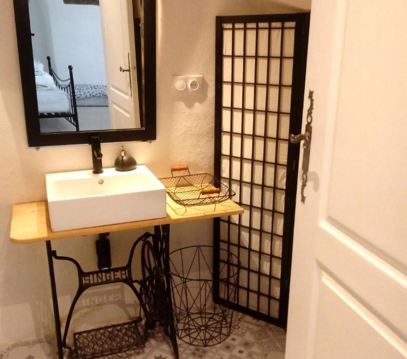 Photo of Bathroom in Saint-Laurent-le-Minier