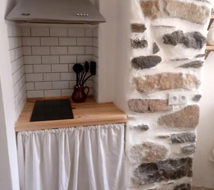Photo of Kitchen in Saint-Laurent-le-Minier
