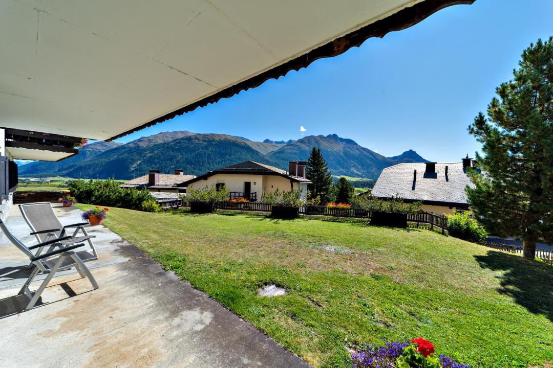 Photo of Buildings in Celerina-Schlarigna