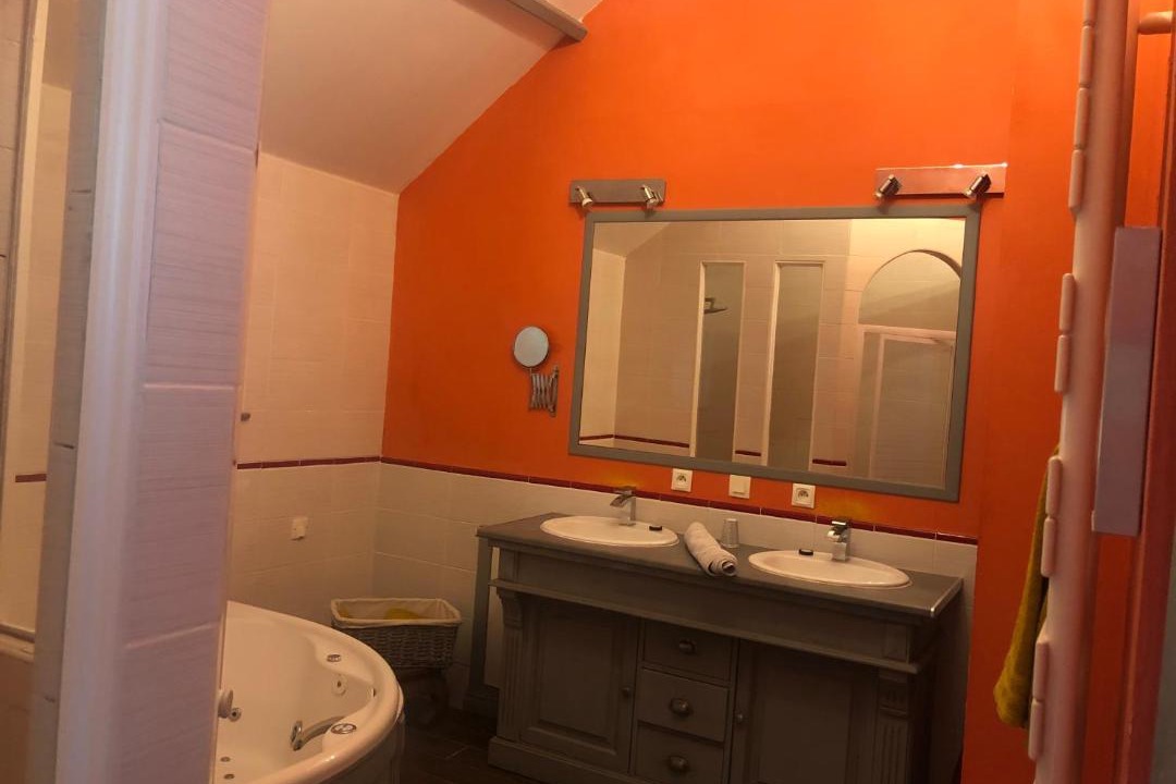 Photo of Bathroom in Roz-sur-Couesnon