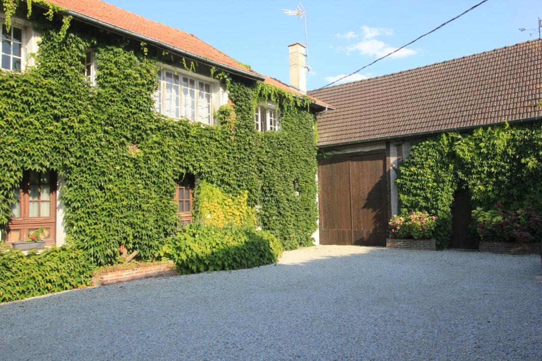 Photo of Others in Connantre