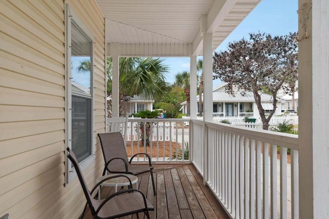 Photo of Patio Balcony in Clipper Cove
