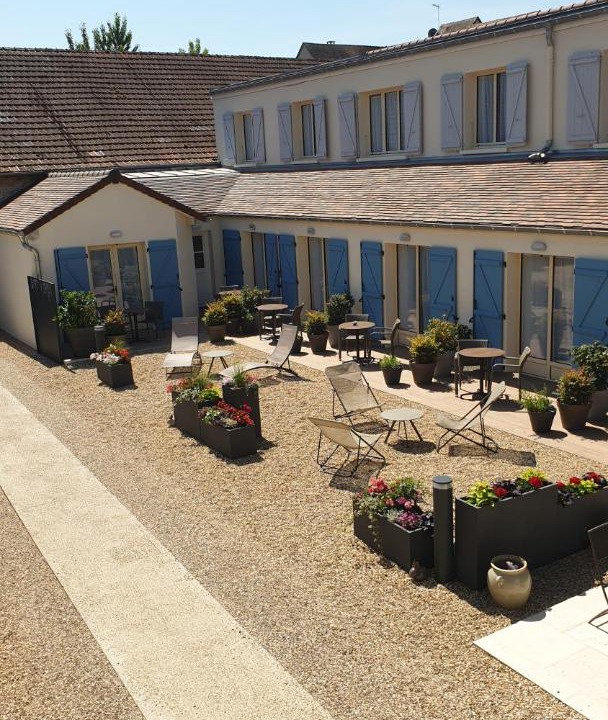 Photo of Others in Beaune