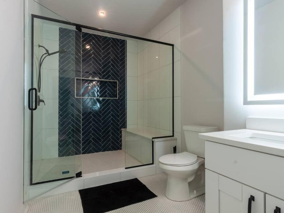 Photo of Bathroom in Peoplestown