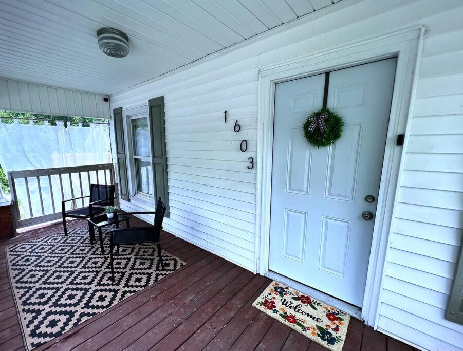 Photo of Others in Old Irving Park