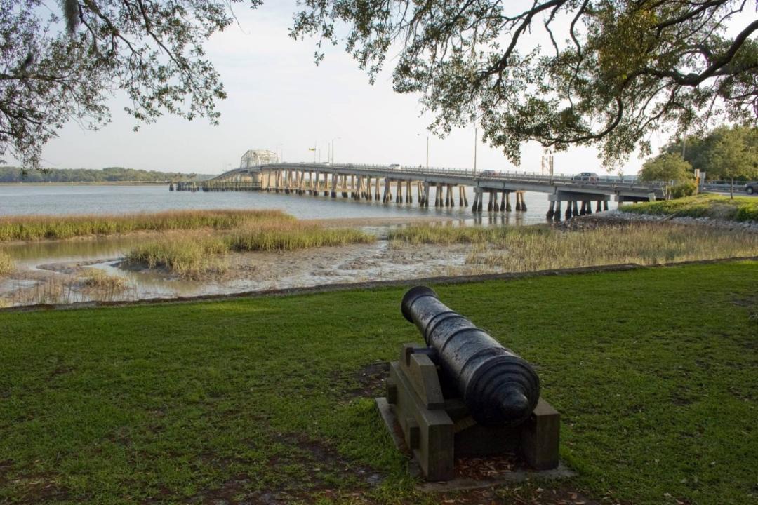 Photo of Buildings in Saint Helena Island