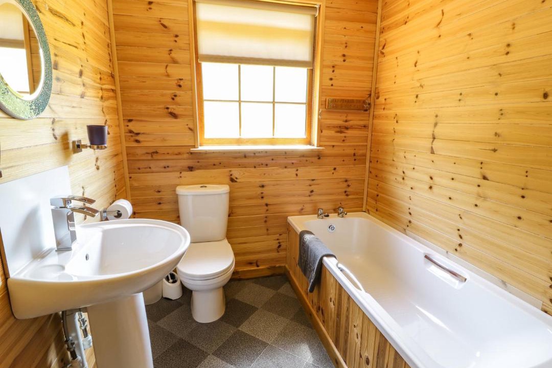 Photo of Bathroom in Llanbedr