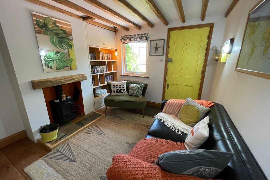 Photo of Livingroom in Dorking