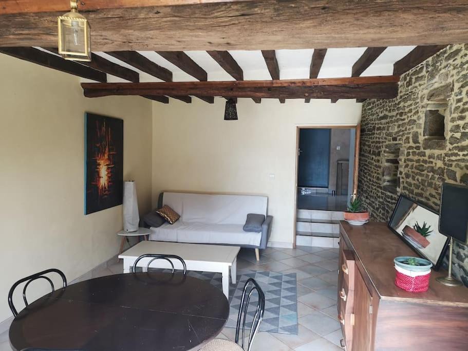 Photo of Others in Couvains