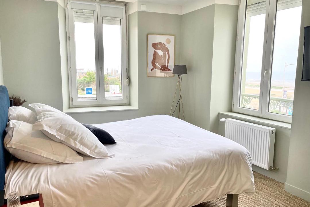 Photo of Others in Luc-sur-Mer