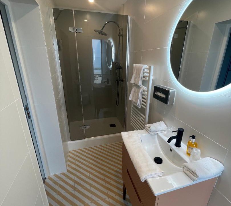 Photo of Others in Luc-sur-Mer