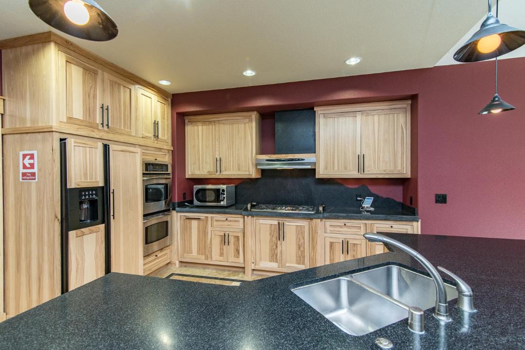 Photo of Kitchen in Sierra Tract