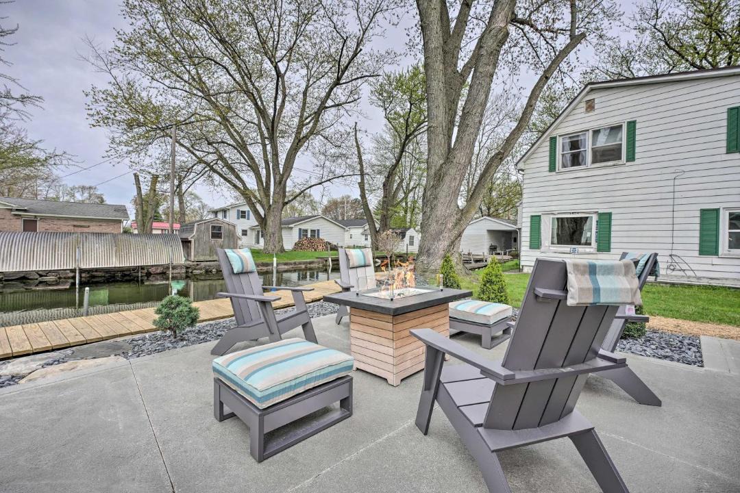 Photo of Others in Syracuse