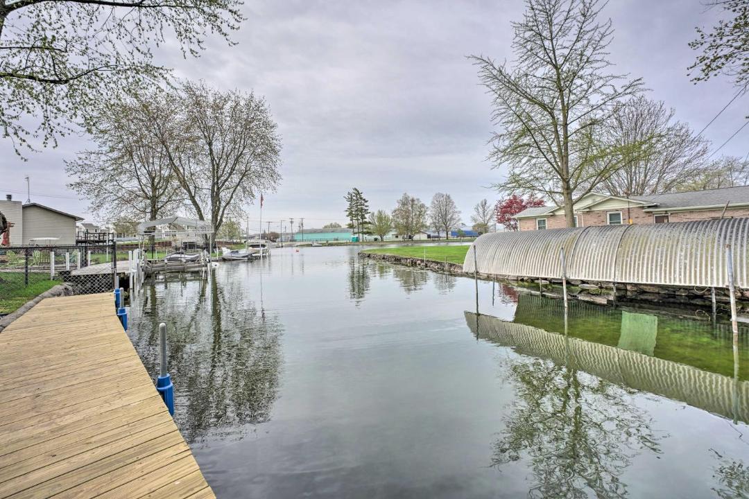 Photo of Others in Syracuse