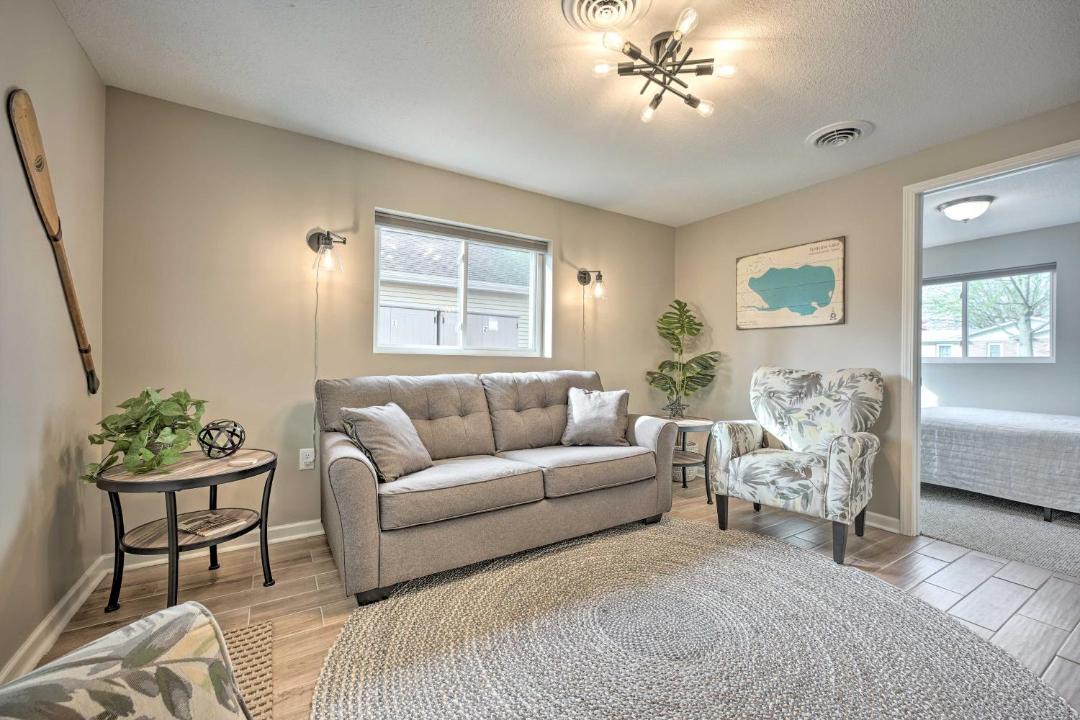 Photo of Others in Syracuse