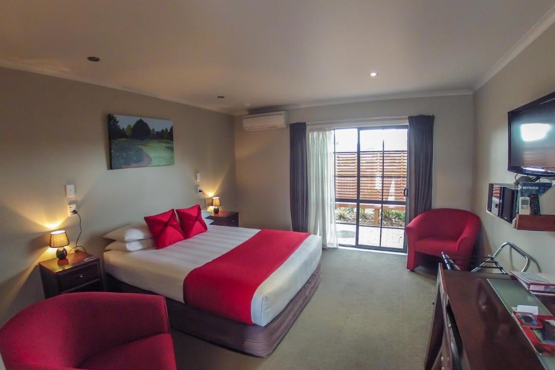 Photo of Others in Hamilton East