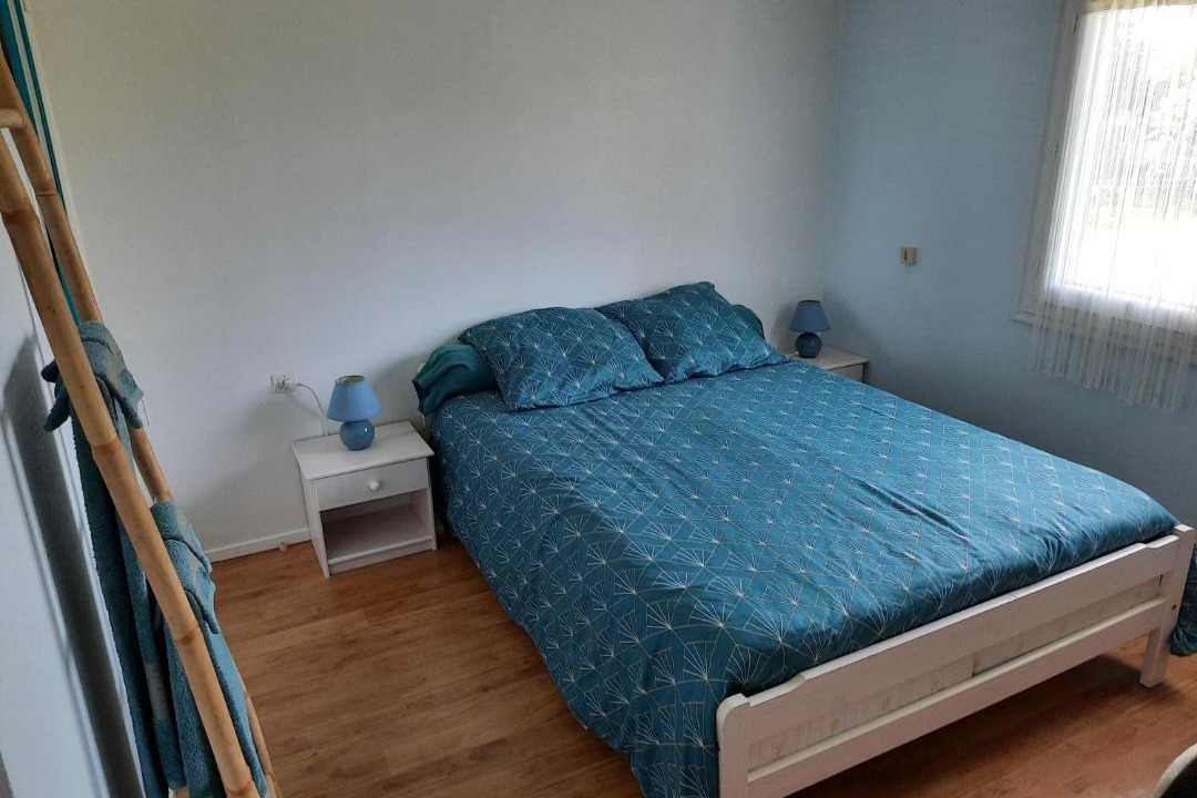 Photo of Others in Eance