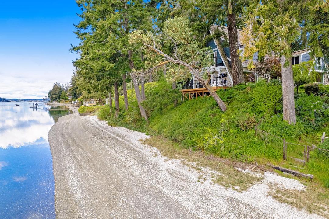 Photo of Others in West Hills