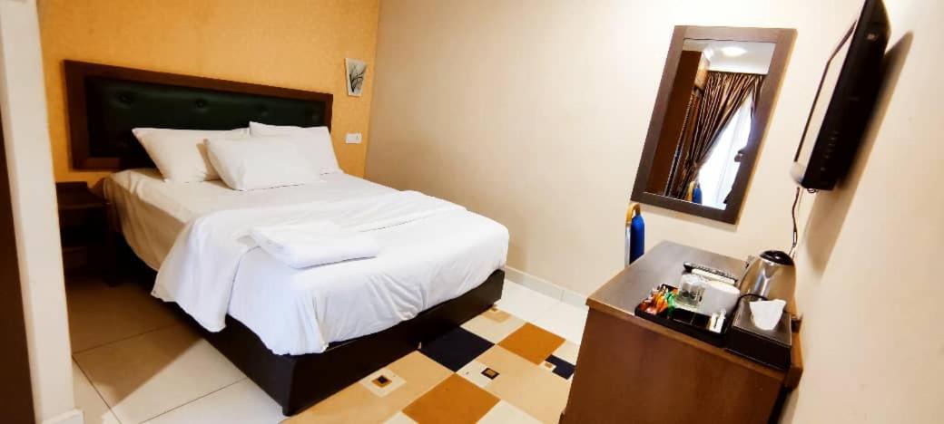 Photo of Bedroom in Parit Raja