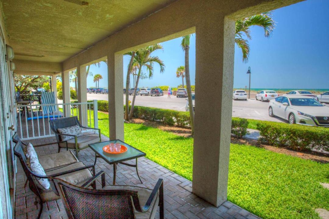 Photo of Patio Balcony in Pass-a-Grille Historic District