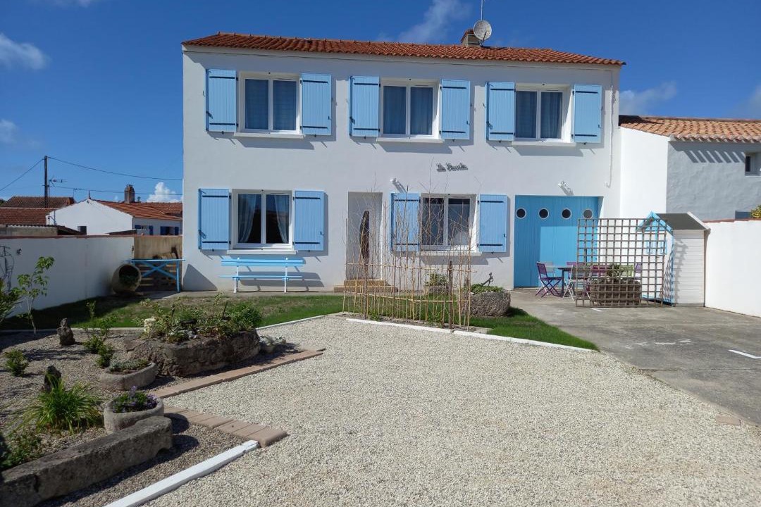 Photo of Buildings in L'Epine