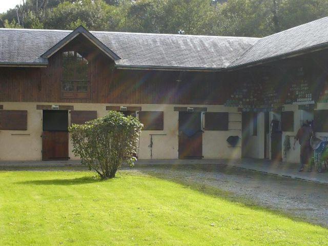 Photo of Buildings in Julos