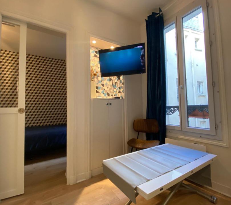 Photo of Bedroom in Quartier de la Plaine-de-Monceaux