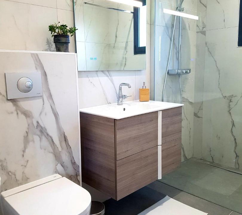 Photo of Bathroom in Lattes