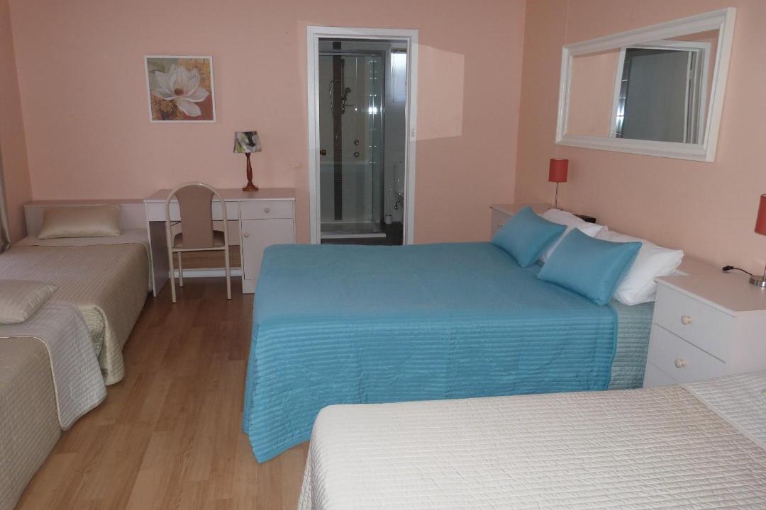 Photo of Others in Fullarton