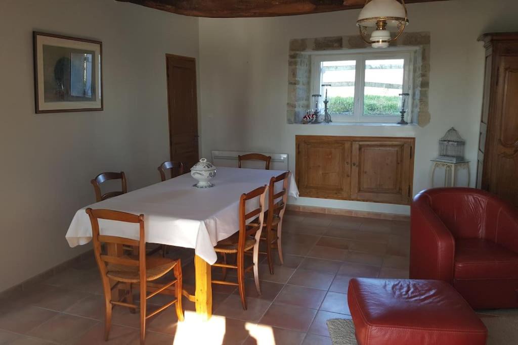 Photo of Livingroom in Saint-Come-du-Mont