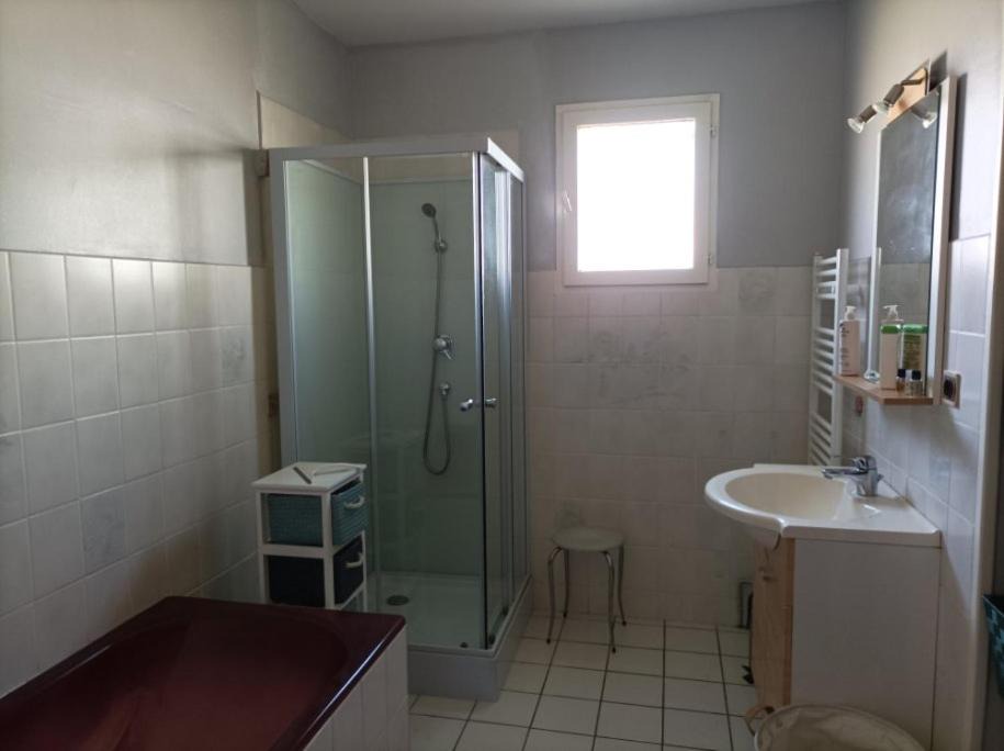 Photo of Bathroom in Wimille